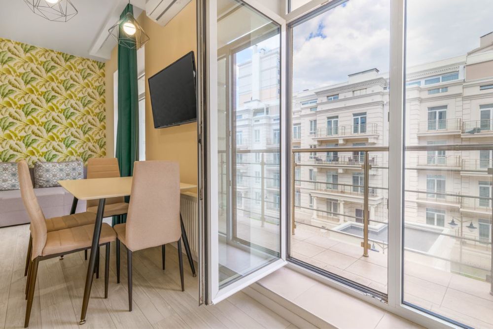 Свет 24/7 Двухкомнатная квартира в центре/10ст Фонтана 5 минут к пляж