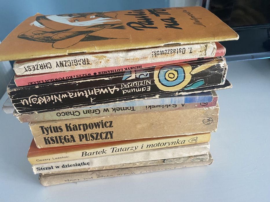 Zestaw 12 książek przygodowych PRL