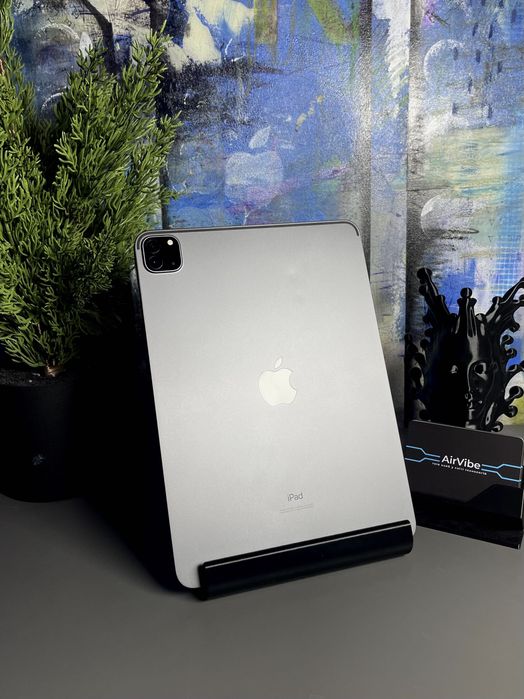 iPad Pro 11" (2 Gen) 256 GB Wi-Fi Гарний стан! / Гарантія 3 місяці / Магазин / Обмін