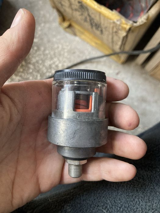 Індикатор засміченості повітроочисника ИЗВ-700