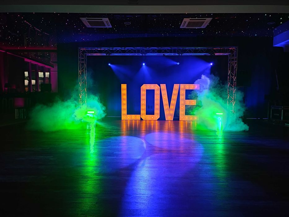 Dj Twenty One wodzirej wesele Warszawa mazowieckie, urodziny, 18stki