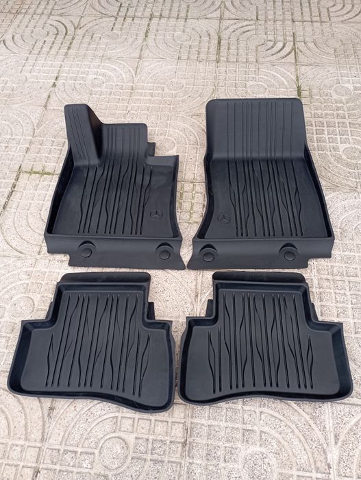 Tapetes originais para Mercedes E.