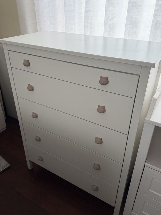 Conjunto de 3 moveis e cama quarto de bebe