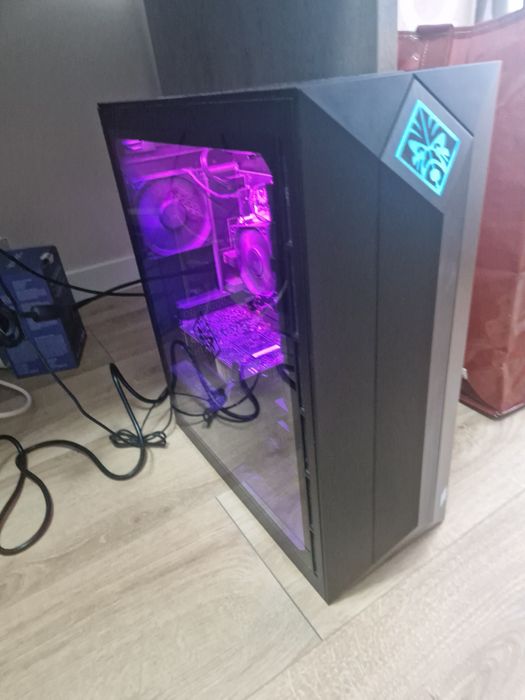 HP Obelisk desktop 875-00**nw