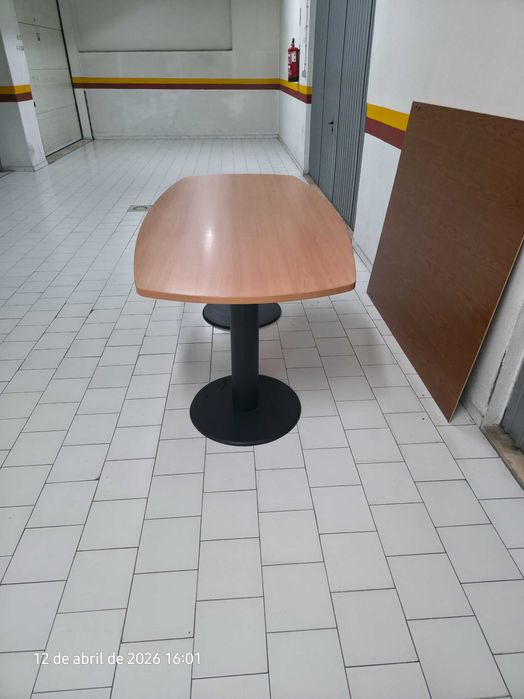 Mesa de Escritório