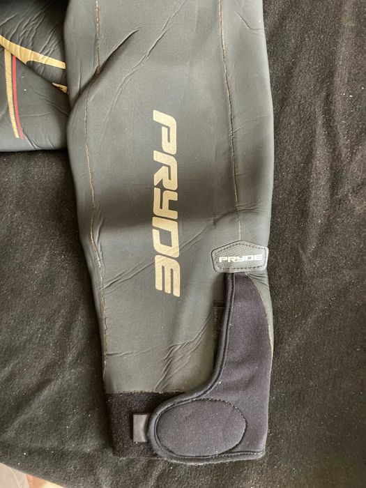 Fato Windsurf Pryde 5.3