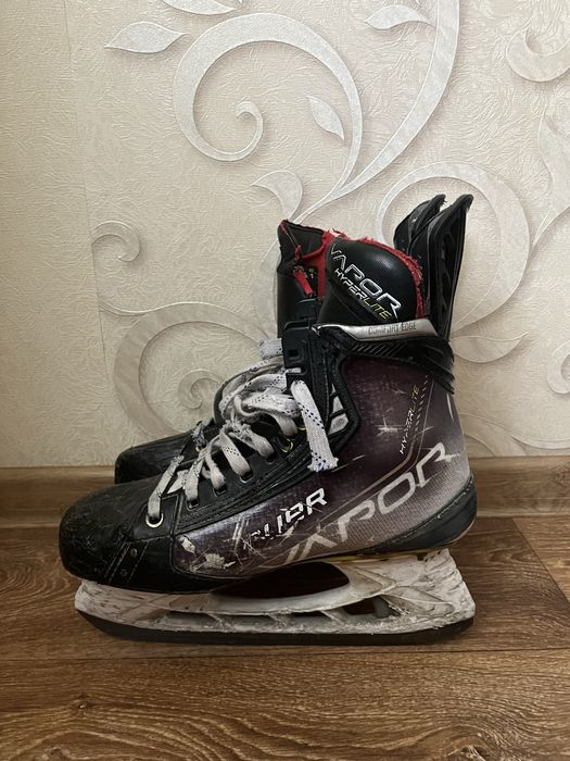 Коньки Bauer hyper Lite