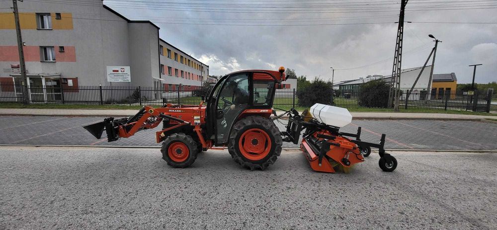 Glebogryzarka Separacyjna Kosiarka Ładowarka Zamiatarka Trawnik