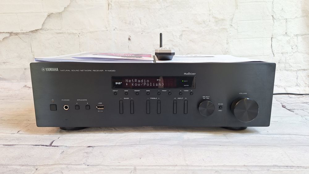 Yamaha R-N402D Amplituner Stereo 2x140W