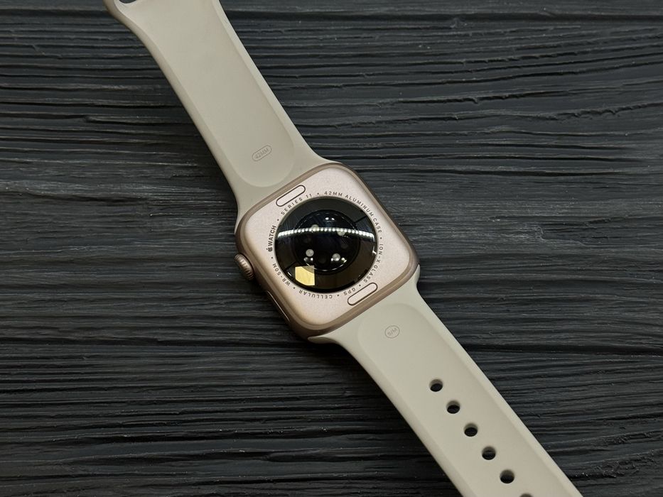 Apple Watch 11 42mm Rose Gold (MEU04) Light Blush Sport Band Новий Магазин Гарантія