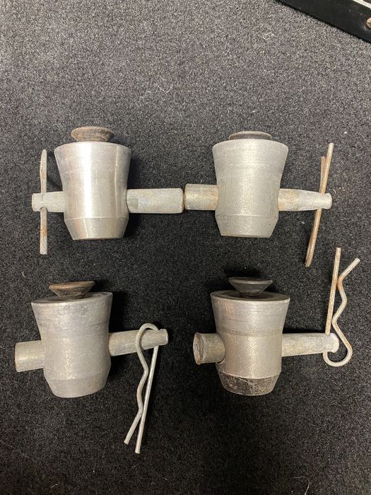 Bombocas para bases Global Truss