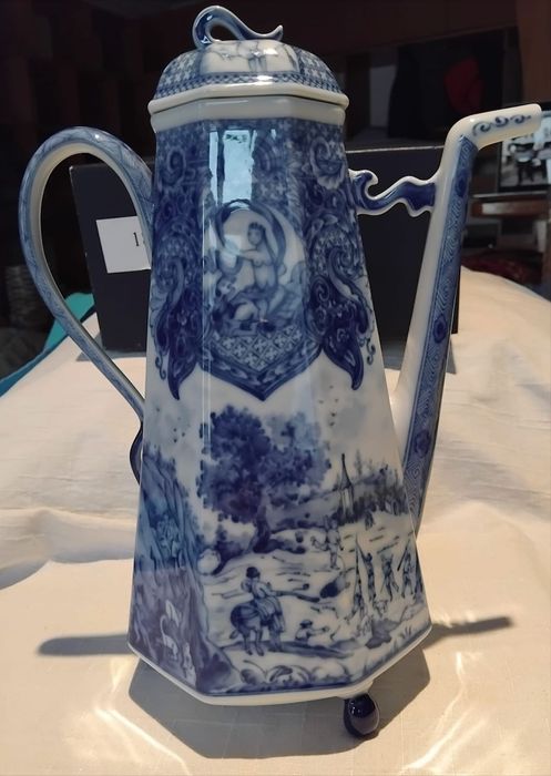 Edição limitada - Cafeteira Oitavada Vista Alegre