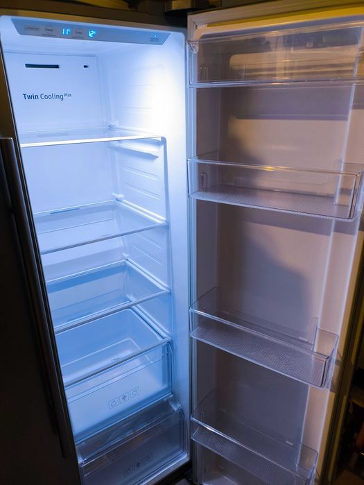 lodówka Samsung .