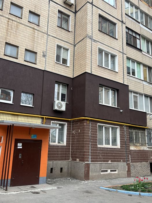 Продам 3-х кімнатну квартиру