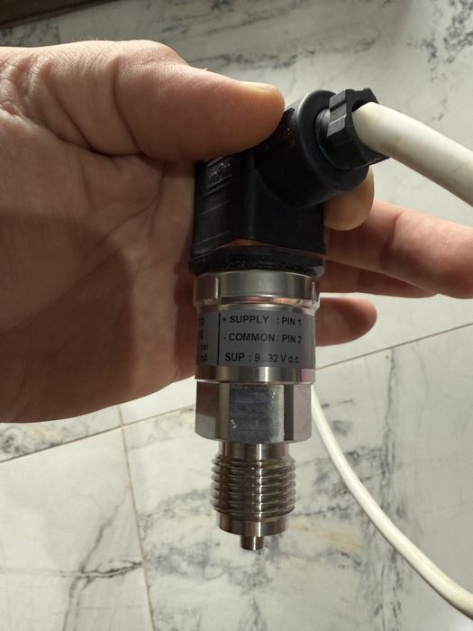 Датчик тиску danfoss mbs 1700