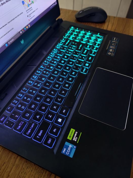Acer Predator Helios 300 17.3 cali RTX 3070, 16 ram, i7 12700H
