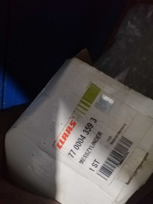 7700043593 Датчик Тягового Посилювача на Трактор Claas