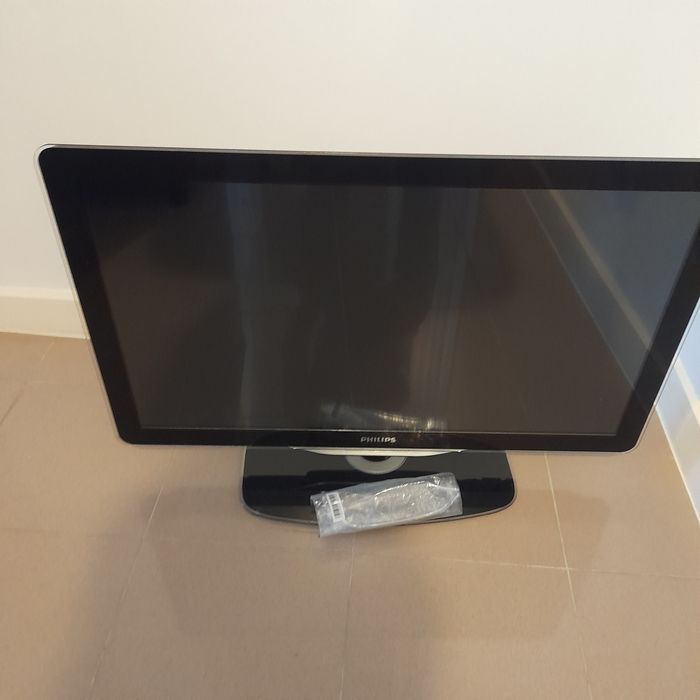 Tv Philips lcd com Ambilight