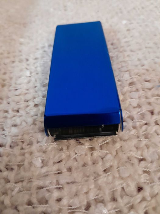 Pasek do gitary z logo Fender, zestaw pilników do slotów mostka gratis