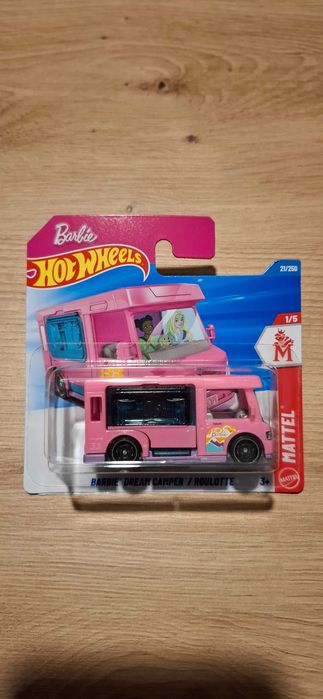 Hot Wheels Barbie Dream Camper