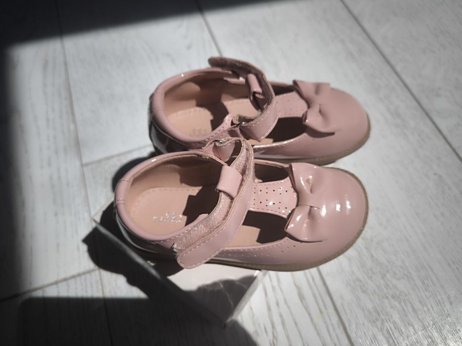 Buty dziecięce, baleriny, eleganckie