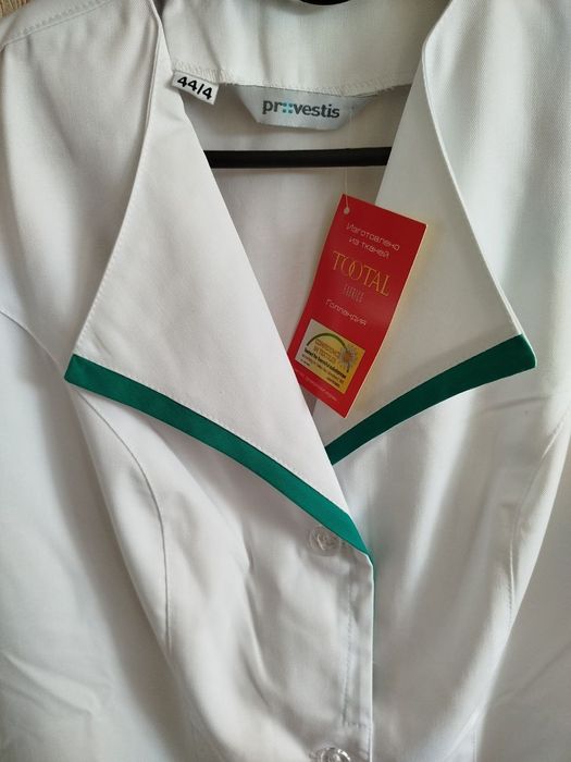 Медичний халат жіночий