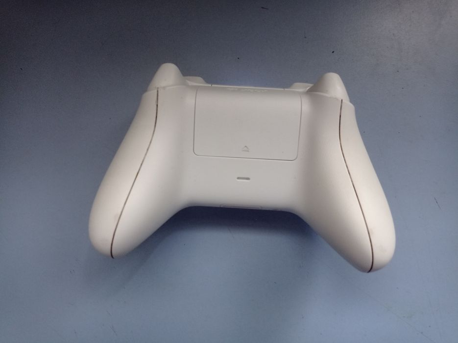 Xbox series s в отличном состоянии