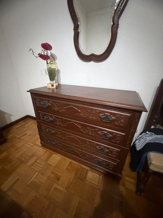 Vendo estes 4 moveis em muito bom estado de maneira individual se preferir