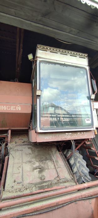 Комбайн Єнісей  1200