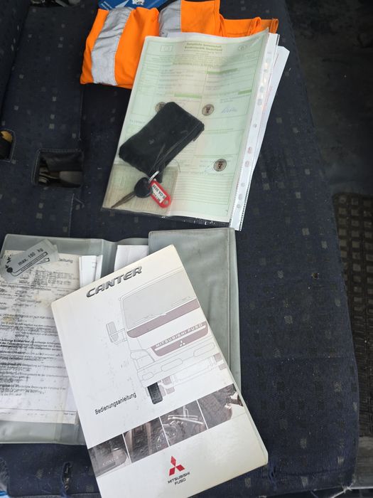 Mitsubishi Canter 6c15  Fuso 3.0 kontener z Niemiec tylko 168tys km