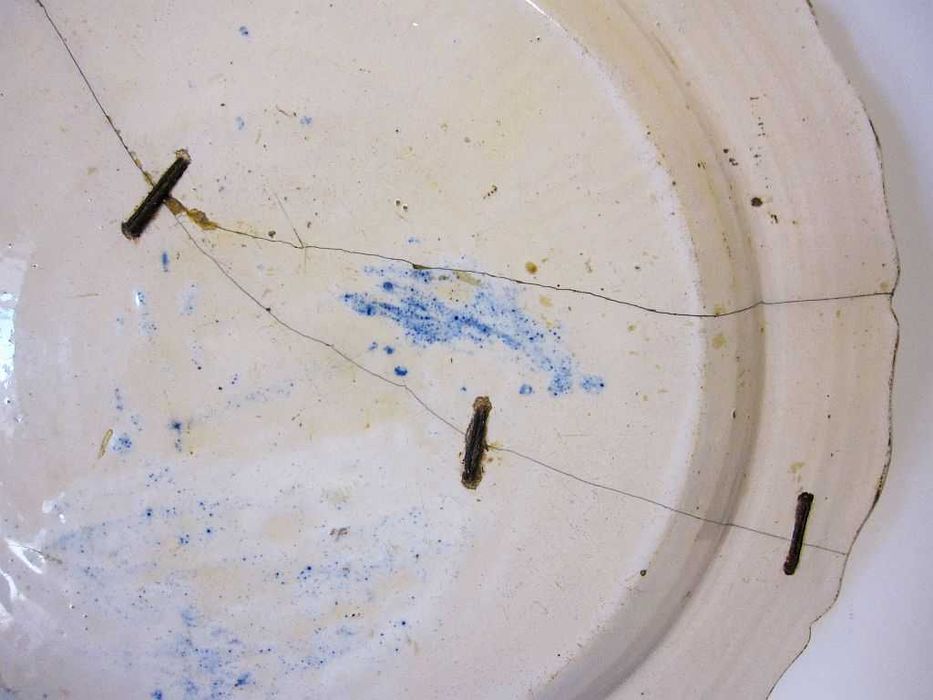 raro antigo prato em faiança portuguesa da Viana - com gatos