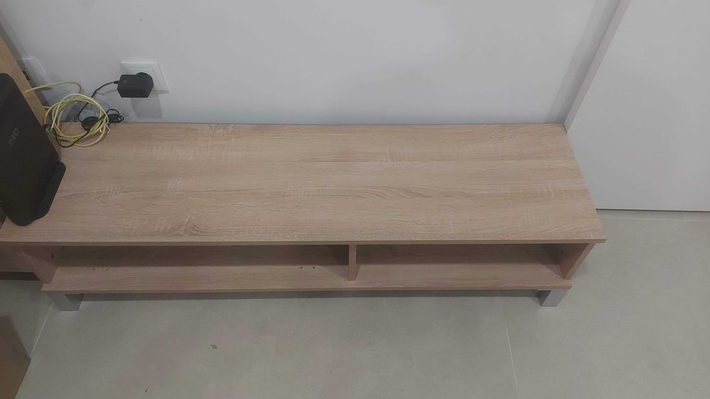 Móvel de TV para sala + estante de parede