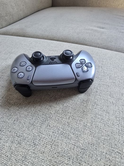 Comando PS5 Dualsense Sterling Silver