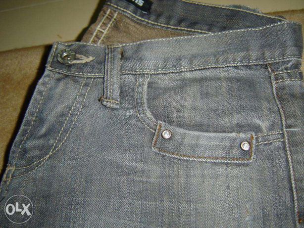 calças CLJ JEANS e top