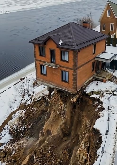 Дом. Добротный дом