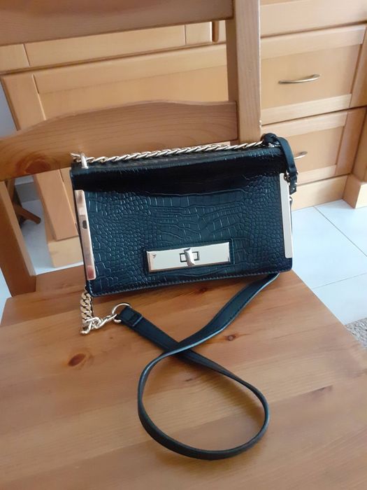 Mala preta á Tiracolo ( ALDO )