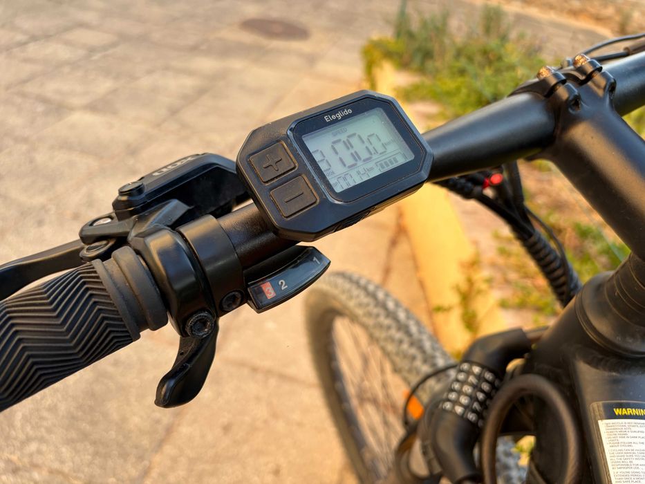 Eleglide M2 – Bicicleta elétrica / E-Bike – 730 km + acessórios