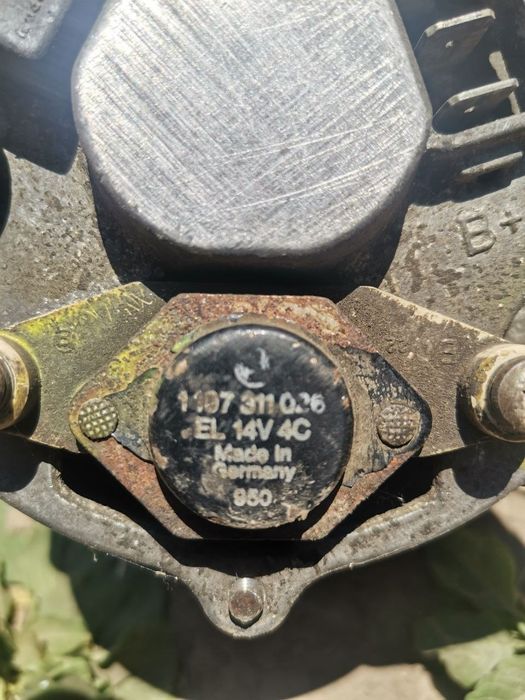 Генератор на Форд транзит 1994-го року