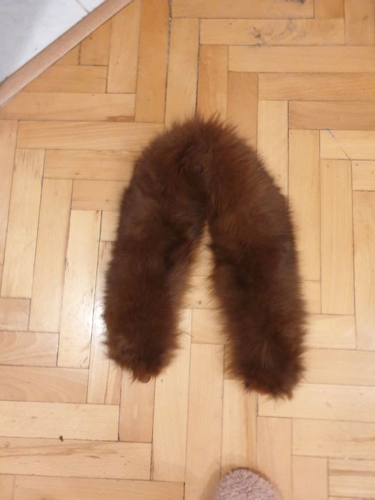 Sprzedam kołnierz z naturalnego lisa