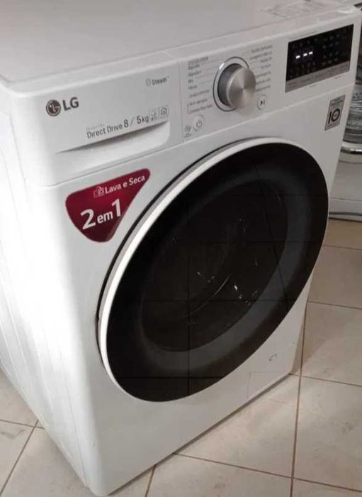 Máquina lava e seca LG como nova