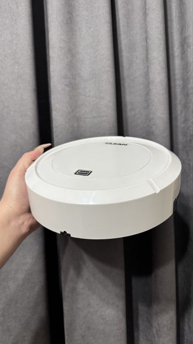 Робот-пилосос Clean Smart Robot Cleaner