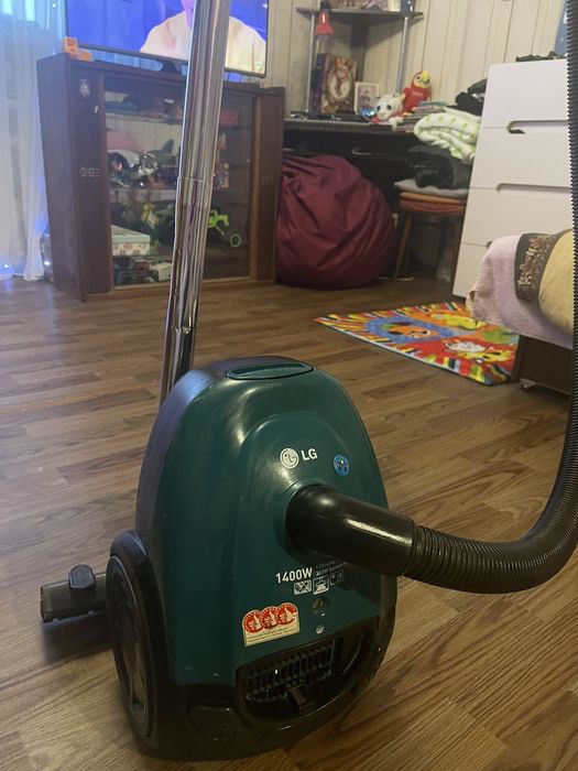 Продам пылесос  LG