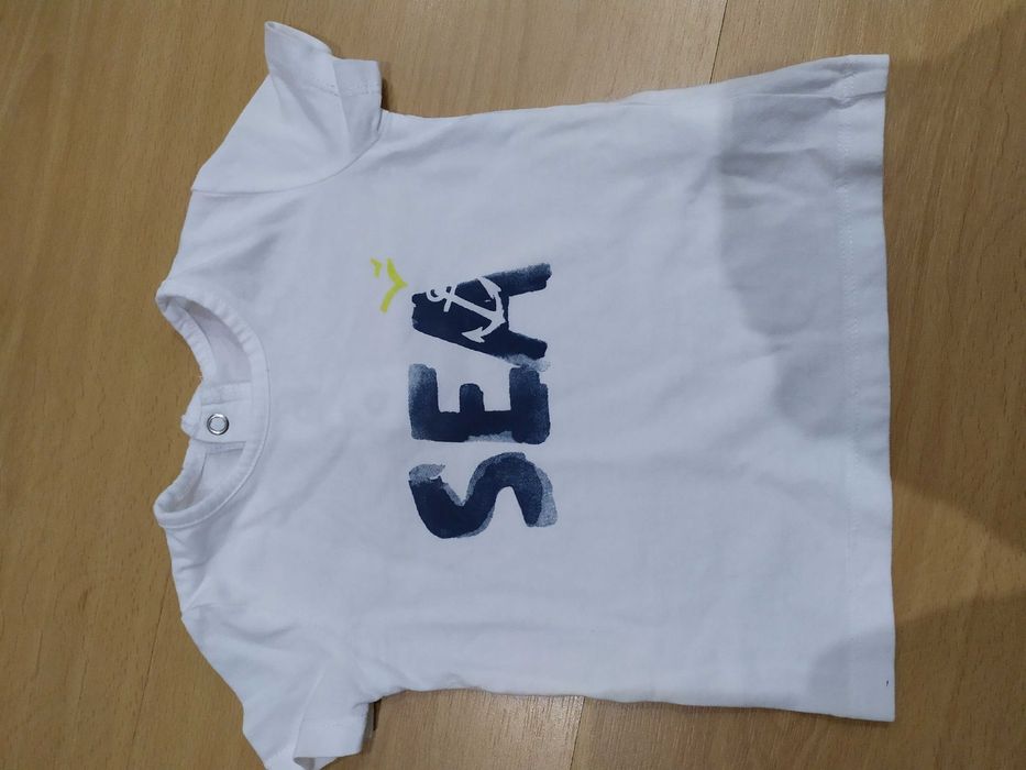 Conjunto de pólo e t-shirt - 6 a 9 meses
