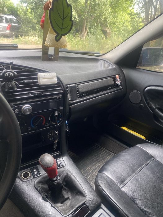 Продам или обменяю!!!BMW E36 1.8i