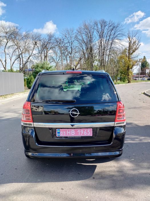 Opel ZAFIRA B, 1.8 бензин, 2012р., щойно з Німеччини.