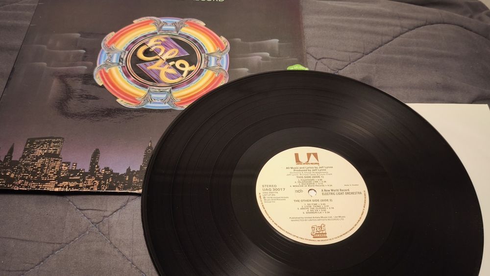 Виниловая пластинка E.L.O- A New  World Record, 1976