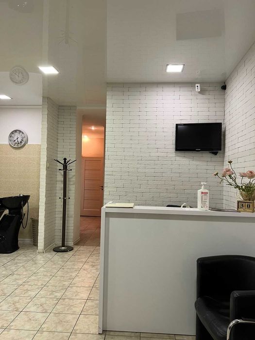 Аренда комнаты в Парикмахерской  мастерам татуажа, массажиста и т.д.