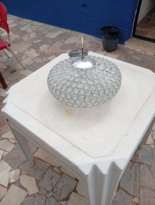 Candeeiro de tecto lindíssimo