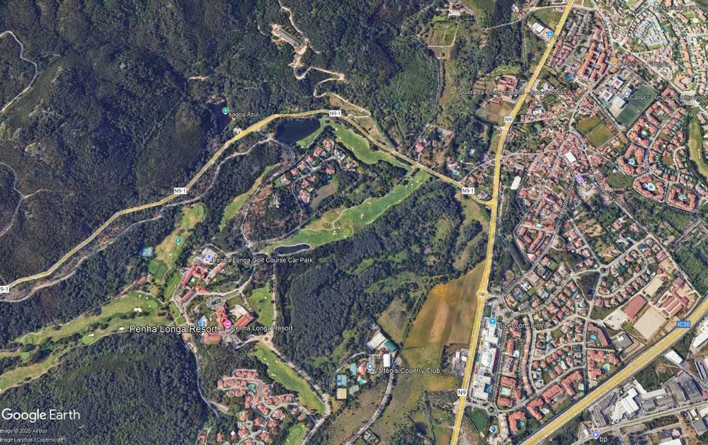 Moradia de luxo V6 na Quinta da Penha Longa