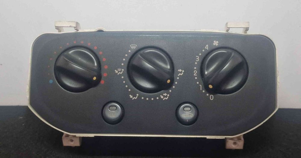 Comando Chauffage / Sofagem 144745000 - RENAULT CLIO II